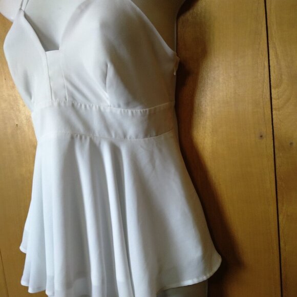 EXPRESS Women's XS Baby Doll Peekaboo Back Strappy White Side Zip Blouse - Picture 4 of 7